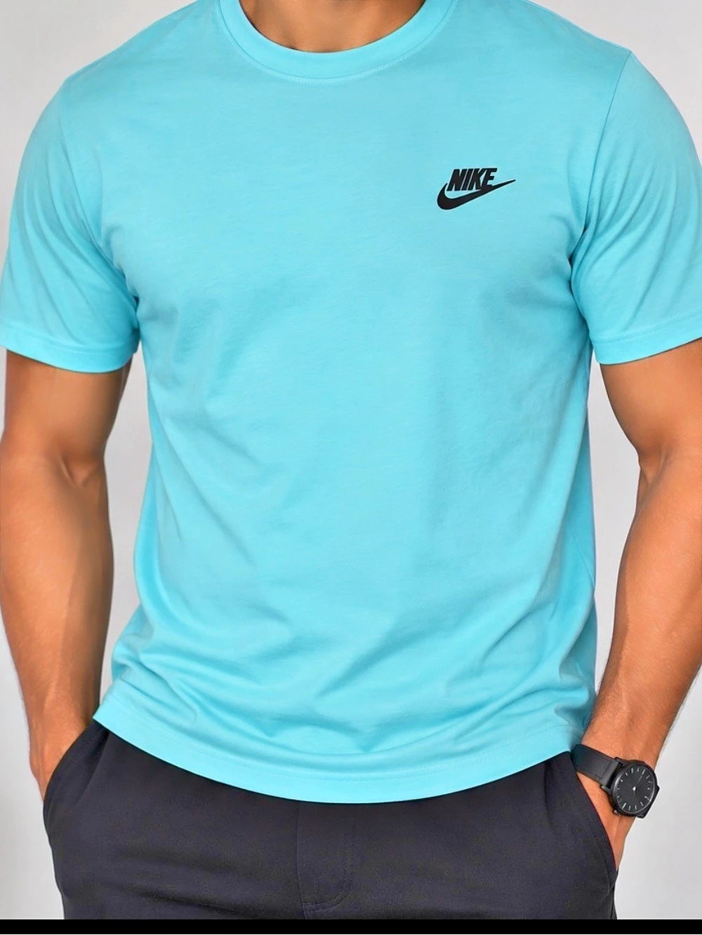 Nike Men's Blue Short Sleeve Tee